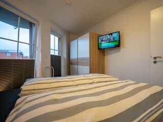 TV im Schlafzimmer