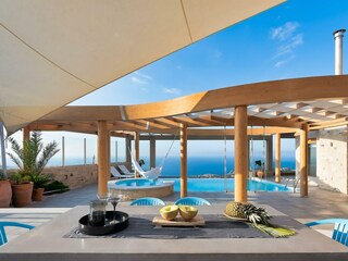 Villa Malevizi Outdoor Recording 10