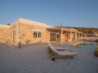 Villa Pitsidia Outdoor Recording 13