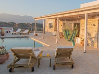 Villa Pitsidia Outdoor Recording 2