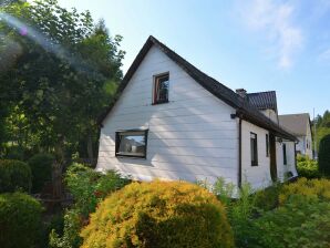 Vakantiehuis Vrijstaande vakantiewoning met tuin, gelegen aan de rand van het bos in Ramsbeck in het Sauerland - Beste pruik - image1