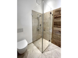 Badezimmer 1 Stock
