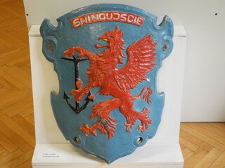 Town crest