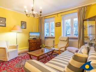 Wohnzimmer mit Essbereich