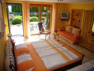 Spätburgunder wohn-, Schlafbereich