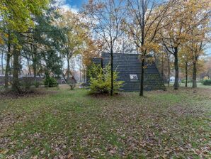 Bosbungalow met barbecue