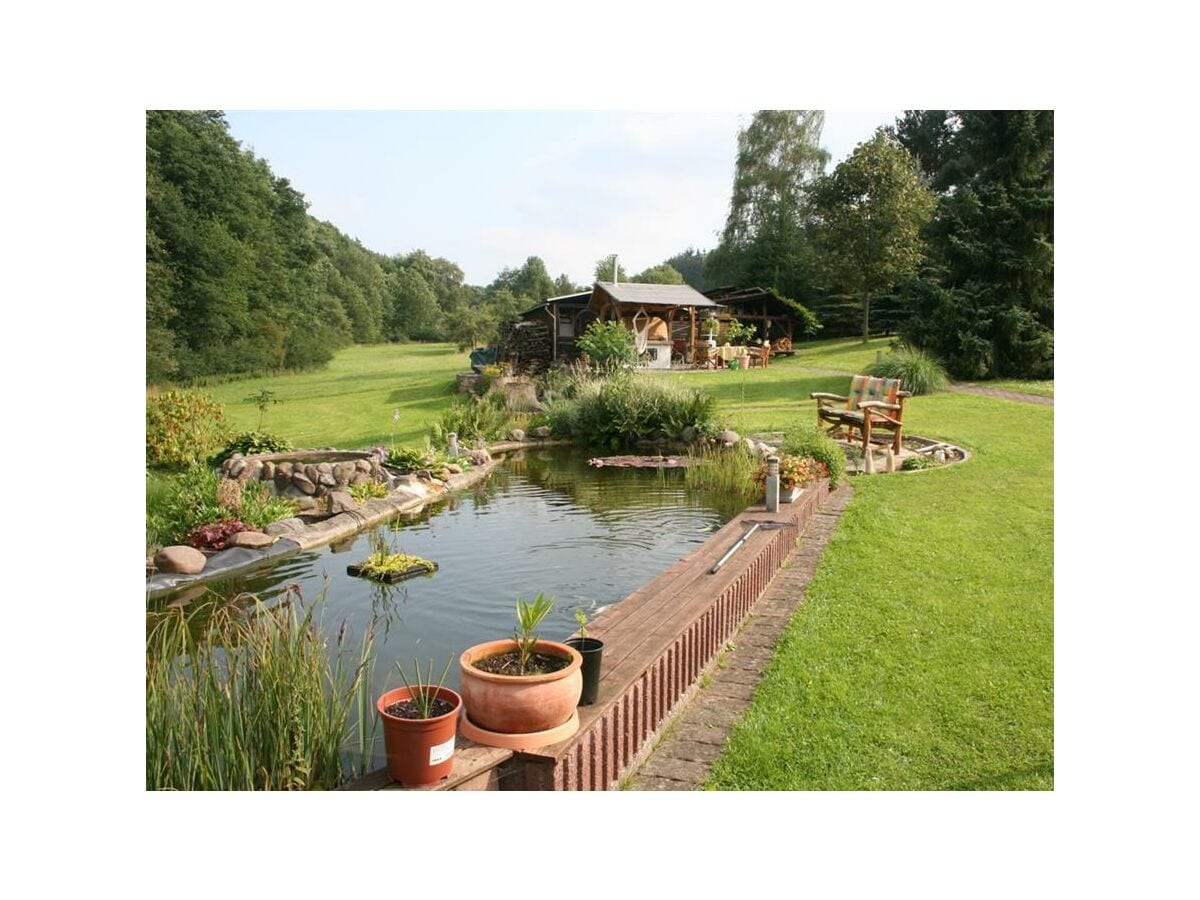 Garten mit Koi-Teich