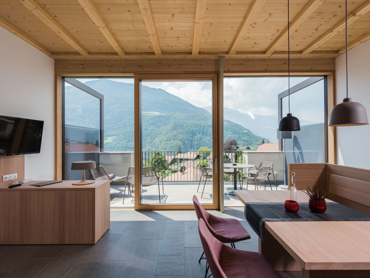 Loft Seilschaft - living room