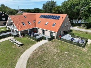 Appartement Nes Buitenaudio-opname 1