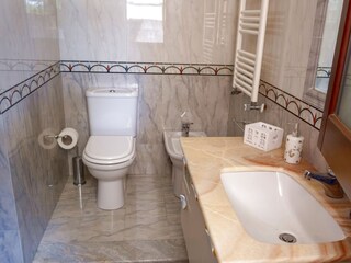 Badezimmer 1