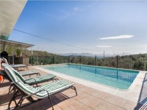 Holiday house Belvilla by OYO Cortijo Rural Puerto Nuevo - Iznájar - image1