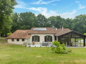 Vakantiehuis Grote villa met overdekt zwembad - Sint Sylvestre sur Lot - image1