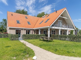 Apartment Nes Außenaufnahme 10