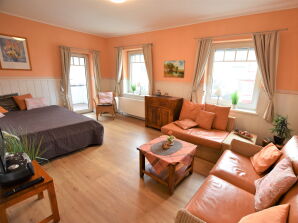 1006 "Haus Cäcilie 2"