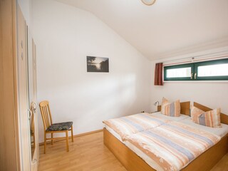 Schlafzimmer 2 im OG