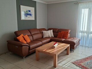 Das Wohnzimmer, neue Ledercouch