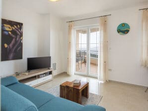 Cozy holiday apartment LARISSA with sea view 300m from the beach - Labin - image1