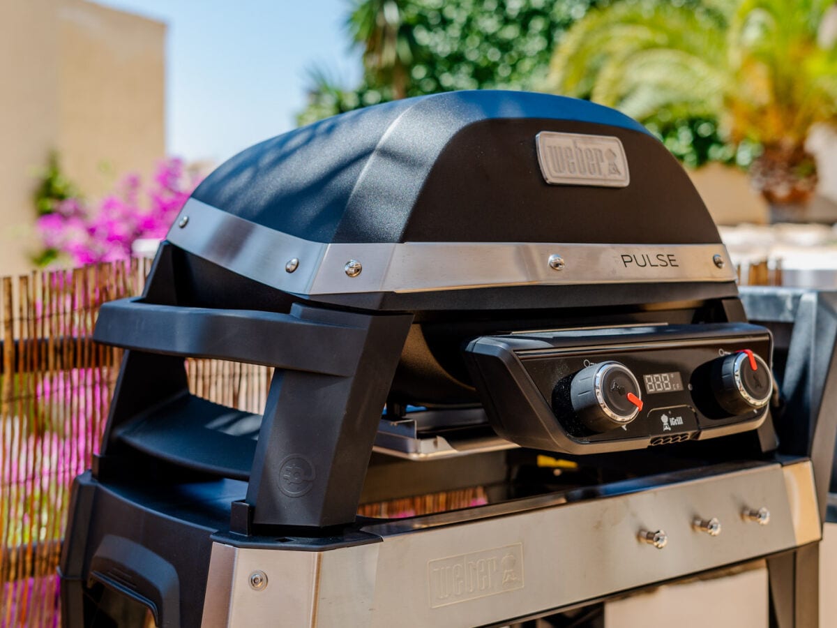 Grosser Weber Elektrogrill