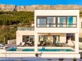 NEU! Villa Lemon mit beheiztem Infinity-Pool, Whirlpool