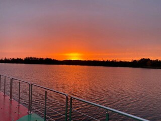 meinFERIENBOOT am Abend