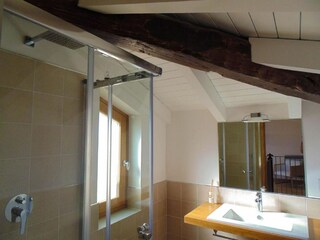 Villa Castell'Umberto Caratteristiche 19