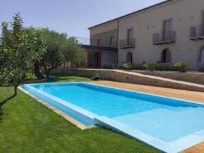 Entzückende Villa in Naso mit privatem Pool - Castell'Umberto - image1
