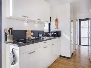 House boat Uitwellingerga Features 16