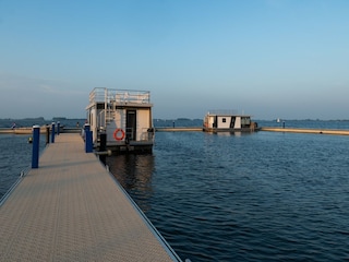 Hausboot Uitwellingerga Außenaufnahme 10