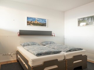 Schlafzimmer 2