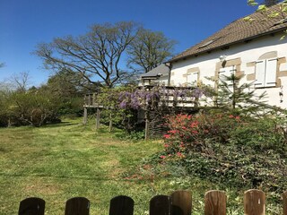 Casa de vacaciones Laval-sur-Luzège Grabación al aire libre 11