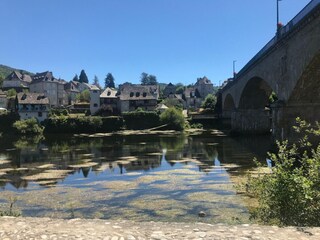 Casa de vacaciones Laval-sur-Luzège Entorno 30