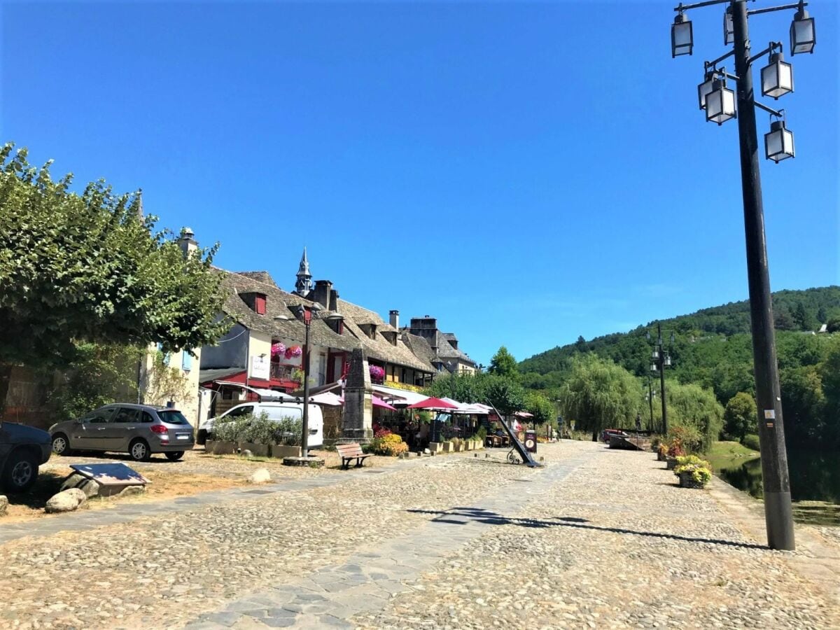 Ferienhaus Laval-sur-Luzège Umgebung 27