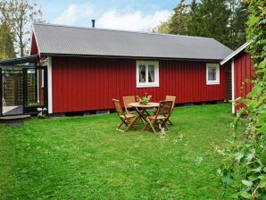 4 Personen Ferienhaus in Byxelkrok-By Traum - Löttorp - image1