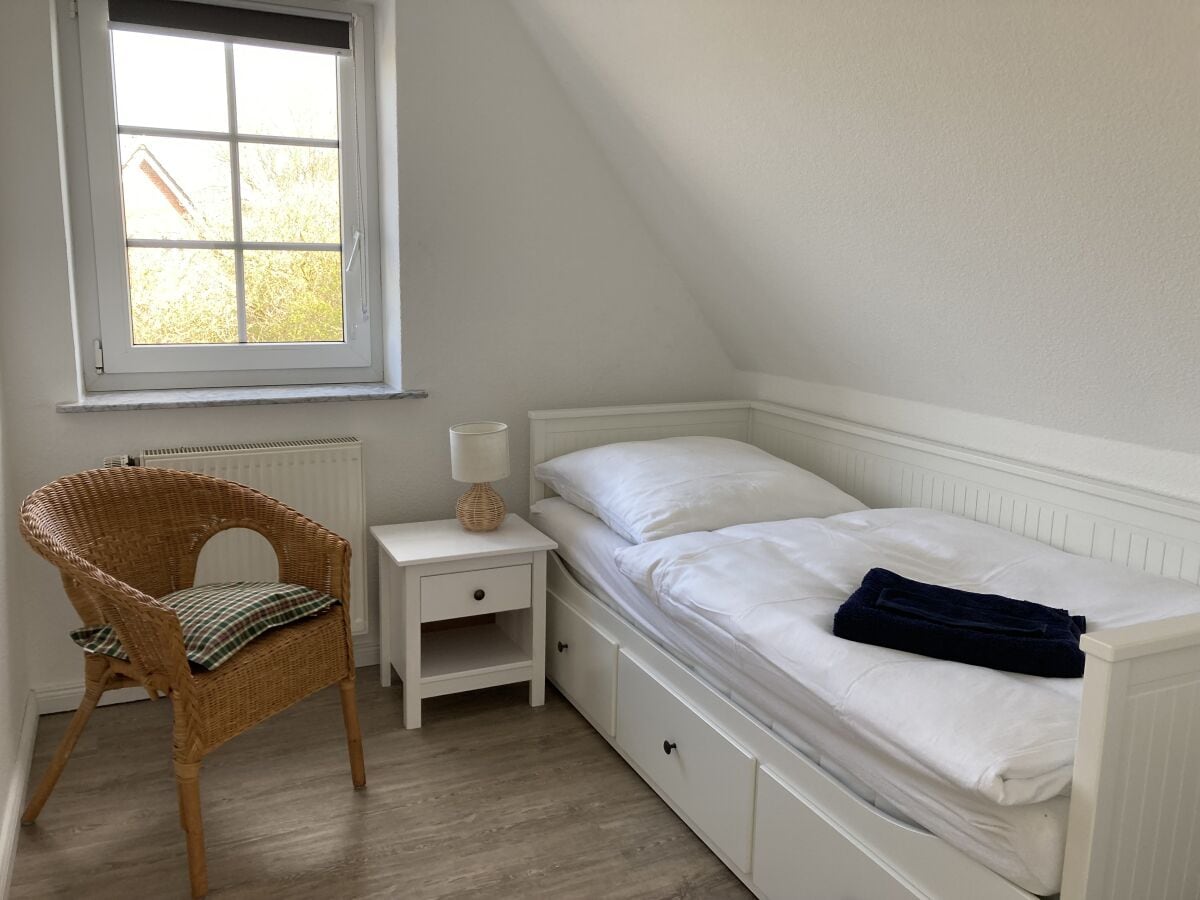 Schlafzimmer 3