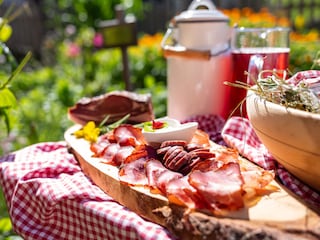 Köstlichkeiten vom Hof