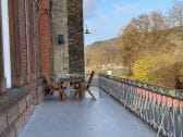 XXL-Terrasse mit 12x5m Wird im Frühjahr hergerichtet.