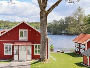 Holiday house 14 person holiday home in Unnaryd-By Traum - Unnaryd - image1