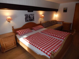 Ferienwohnung Ruhpolding Schlafzimmer 13