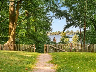 Weg zum See