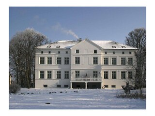 die Gartenansicht vom Herrenhaus