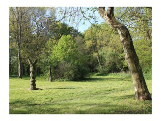 der Skulpturenpark am Herrenhaus