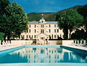 Apartment Cosy flat in a Drôme château with pool - Montbrun-les-Bains - image1