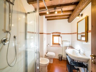 Casa de vacaciones Dicomano Características 32