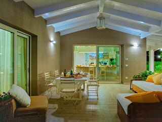 Villa Acquaviva Picena Caratteristiche 23