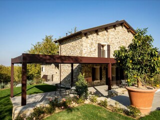 Holiday house Pianoro Outdoor Recording 2