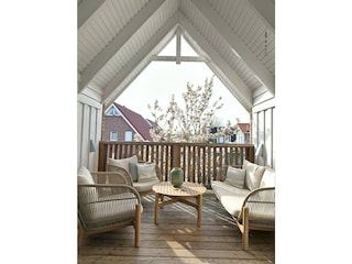 Loggia mit Loungemöbeln