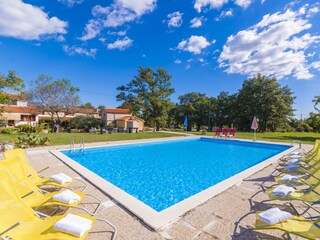 Apartamento de vacaciones Marčana Grabación al aire libre 2