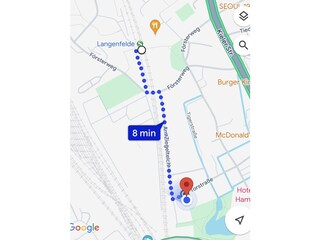 Fussweg zur S-Bahn Langenfelde