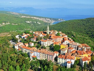Casa per le vacanze Trget Ambiente 32