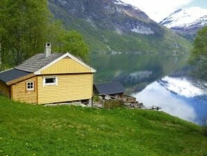 Holiday house 3 Personen Ferienhaus in STRYN - Hjelle - image1